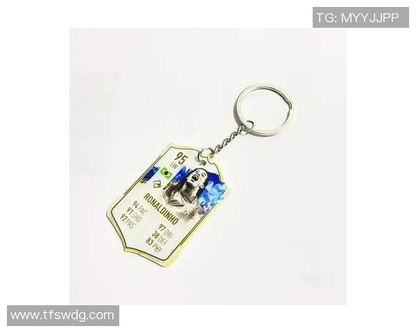 足球明星挂饰品牌推荐及其独特设计解析